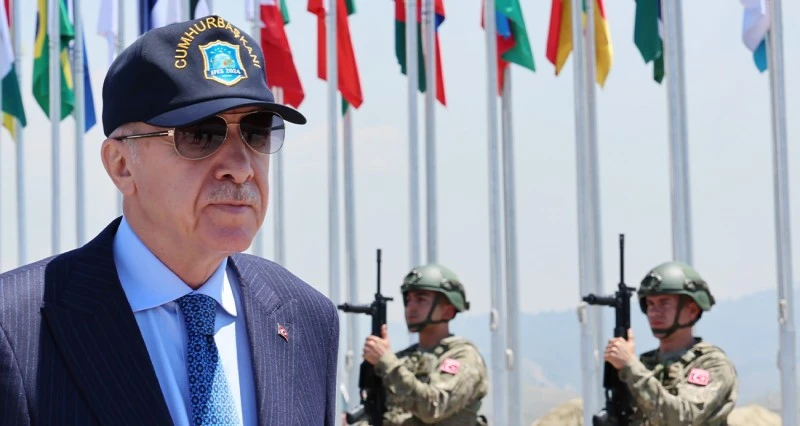 Cumhurbaşkanı Erdoğan: Türkiye bölücü örgütün ‘teröristan’ kurmasına izin vermeyecek”