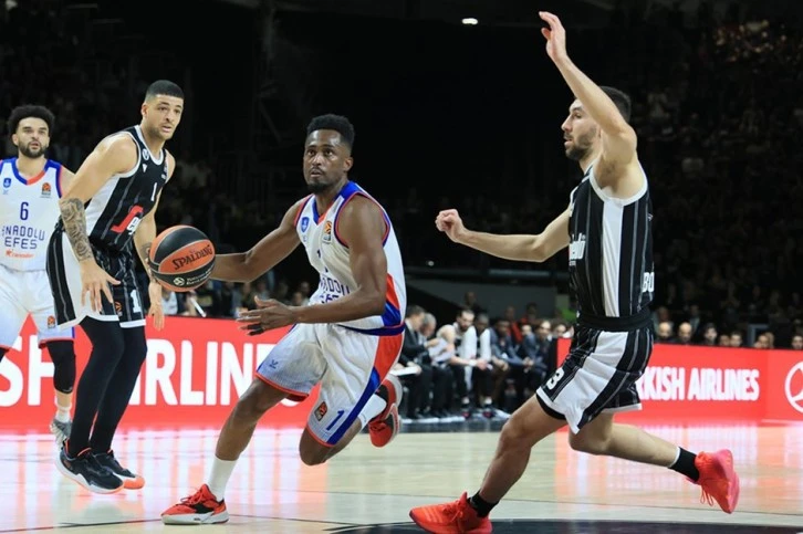 Anadolu Efes kaybetti