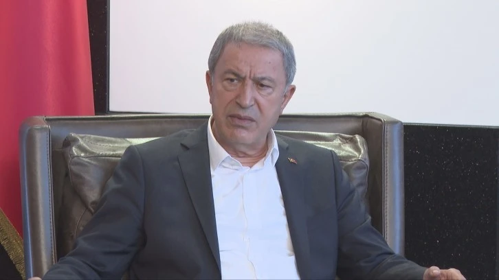 Bakan Akar: "Mehmetçik Teröristlerin 'Kale'sine Girdi