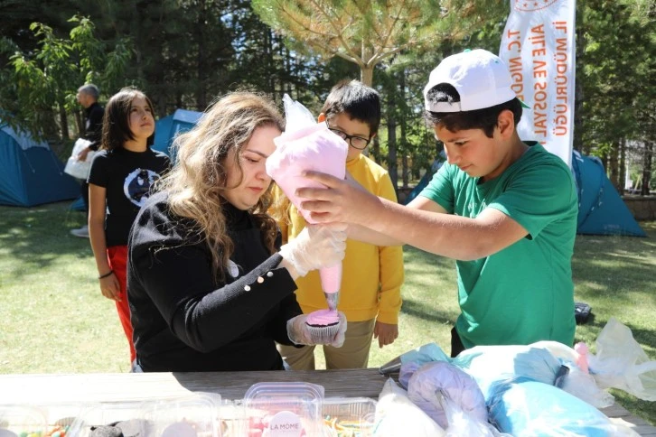 Bu Kampta Teknoloji Yasağı Var 