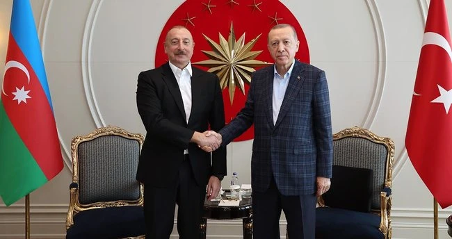 Erdoğan'a Azerbaycan ve Özbekistan'dan Tebrik