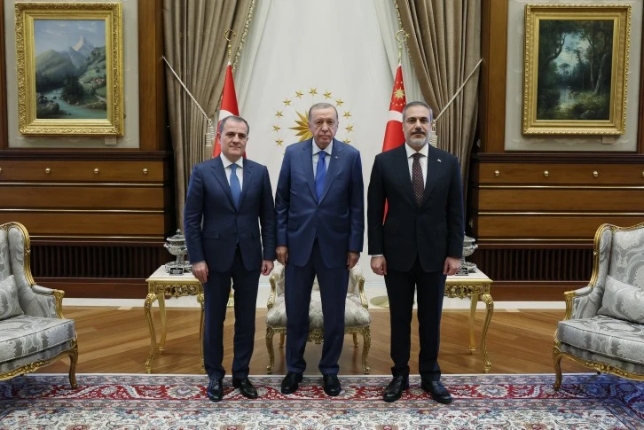  Erdoğan, Azerbaycan Dışişleri Bakanı Ceyhun Bayramov’u Kabul Etti