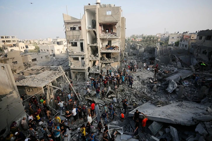 Gazze'de Can Kaybı 9 bin 770'e Yükseldi