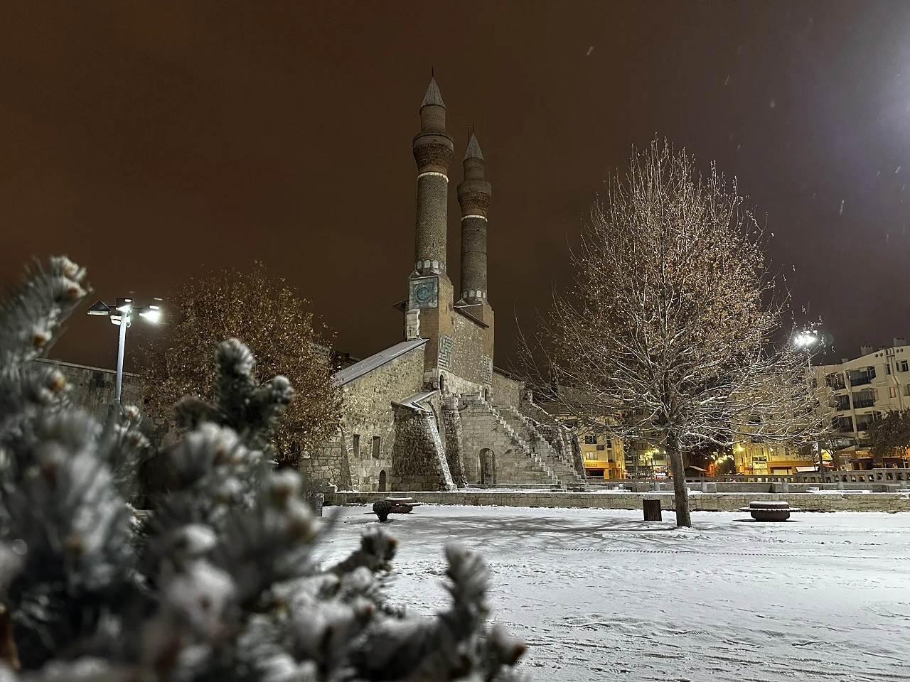 Sivas'ta En Uzun Gecede Masalsı Görüntüler