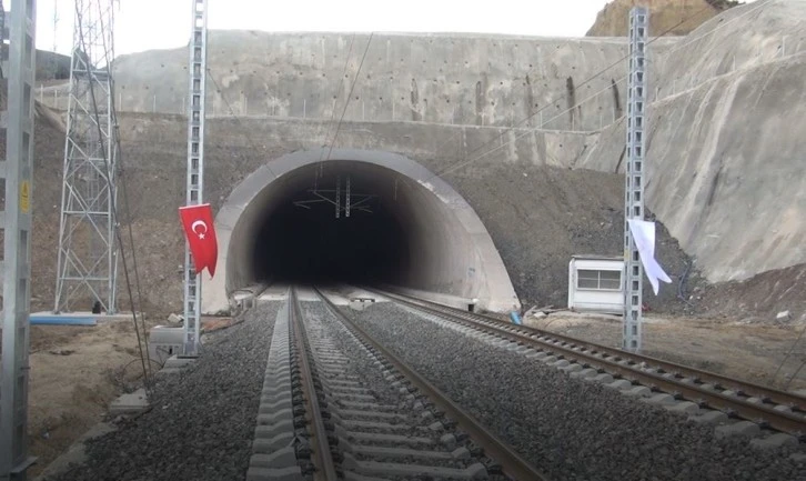 Hızlı Tren Bayramdan Sonra Açılıyor