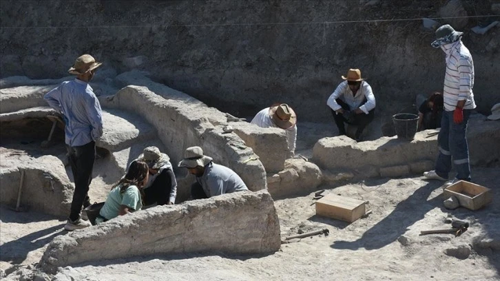 İtalyan arkeolog 28 yıldır Arslantepe'de tarihin izini sürüyor