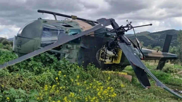 İzmir'de Helikopter Kaza Kırıma Uğradı