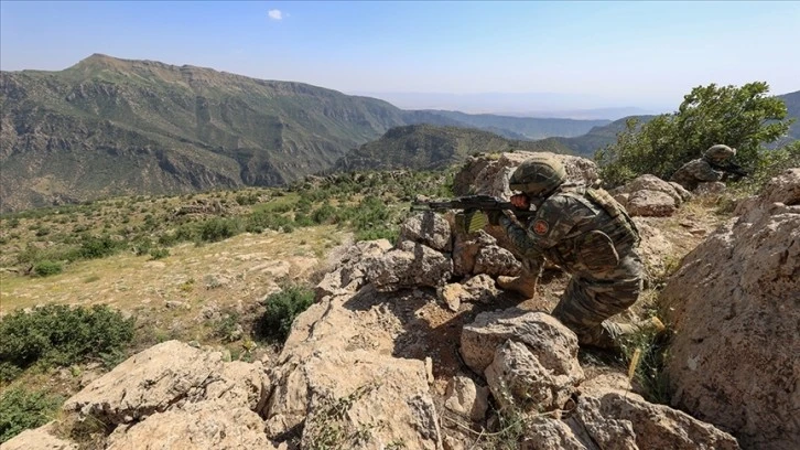 Milli Savunma Bakanlığı Açıkladı: 17 Terörist Etkisiz Halde