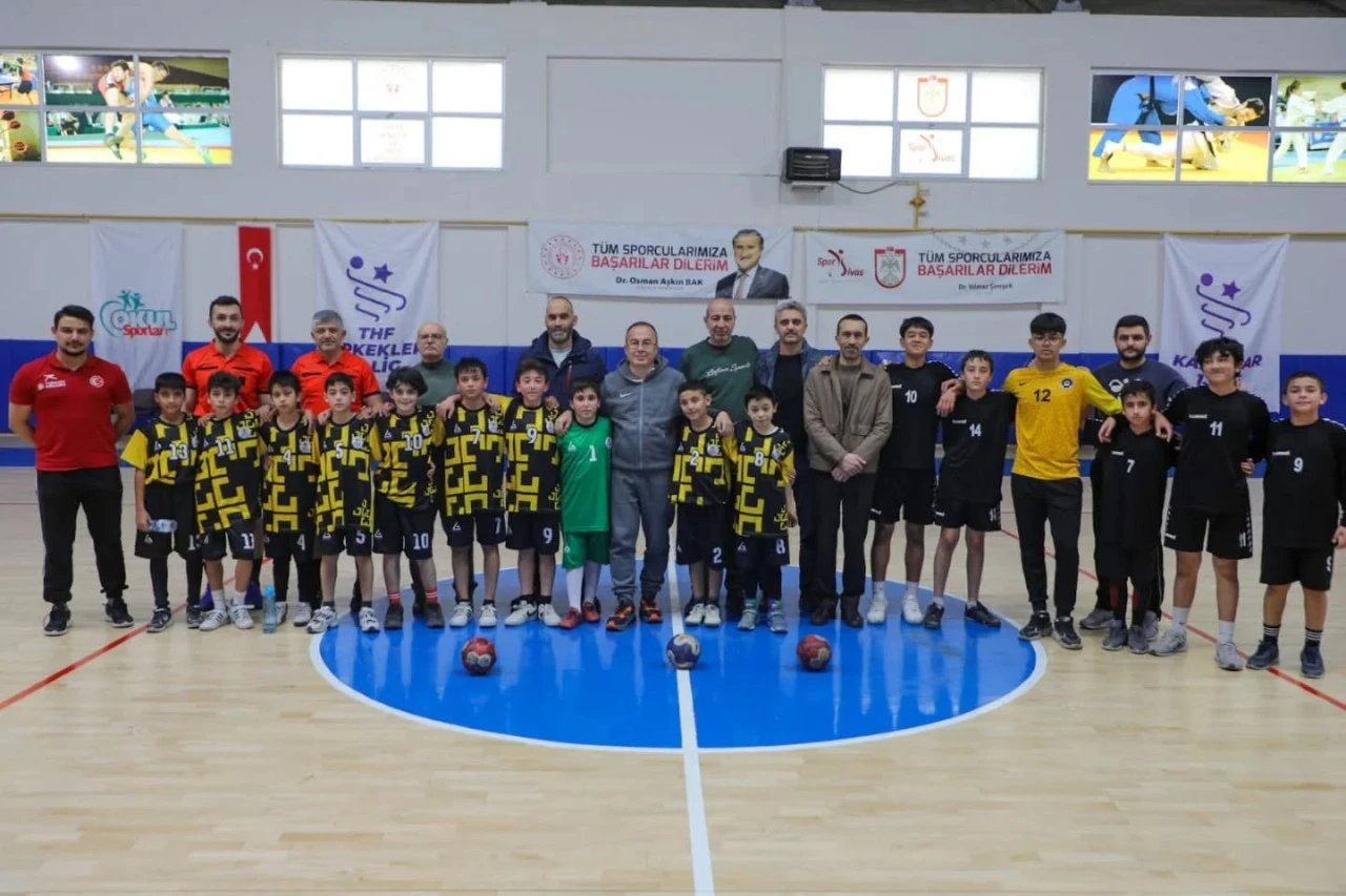 Müdür Ertem Sivas Sporunu Sıkı Takipte