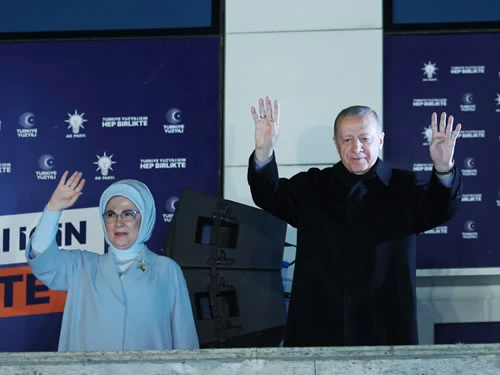 Sandıktan Erdoğan Çıktı