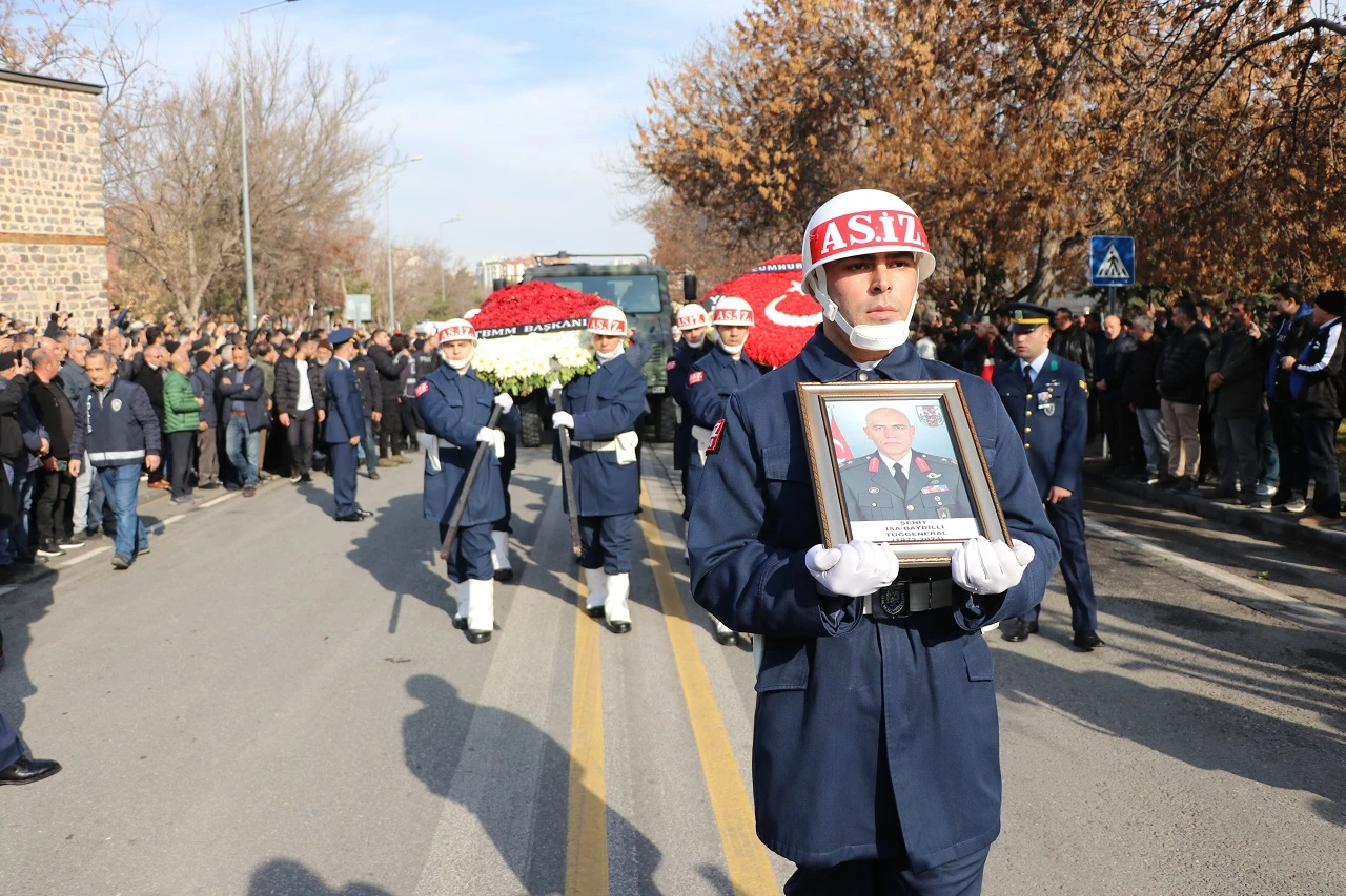 Şehit Tuğgeneral Baydilli son yolculuğuna uğurlandı