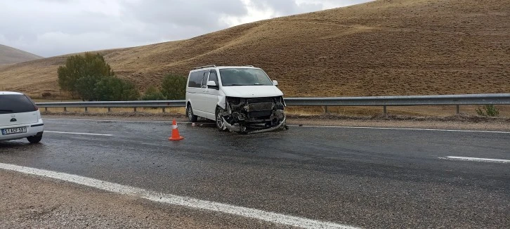 Sivas Gürün'de Yine Kaza: 7 Yaralı