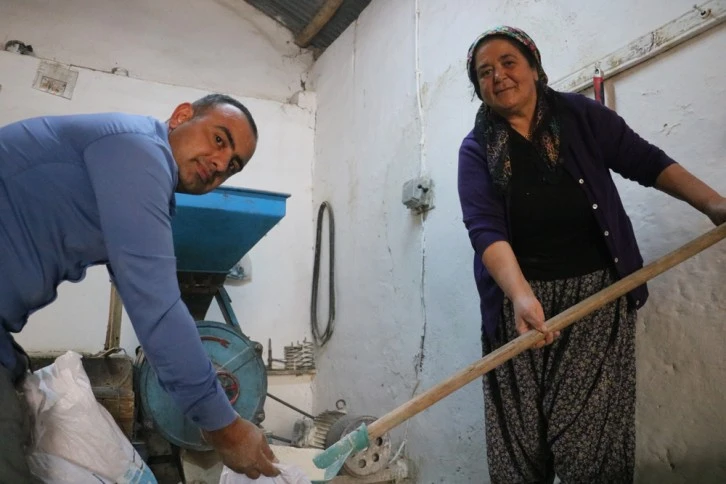 Sivas'ın Kadın Değirmencisi 30 Yıldır Emek Veriyor 