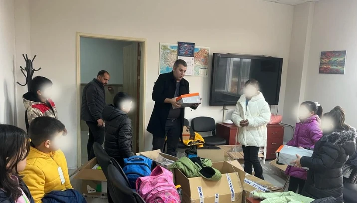 Sivas’ta 170 Öğrenciye Kışlık Yardımı Yapıldı 