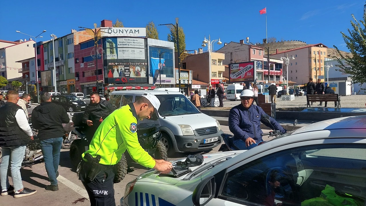 Sivas'ta Denetim: 41 Sürücüye Ceza 10 Trafikten Men