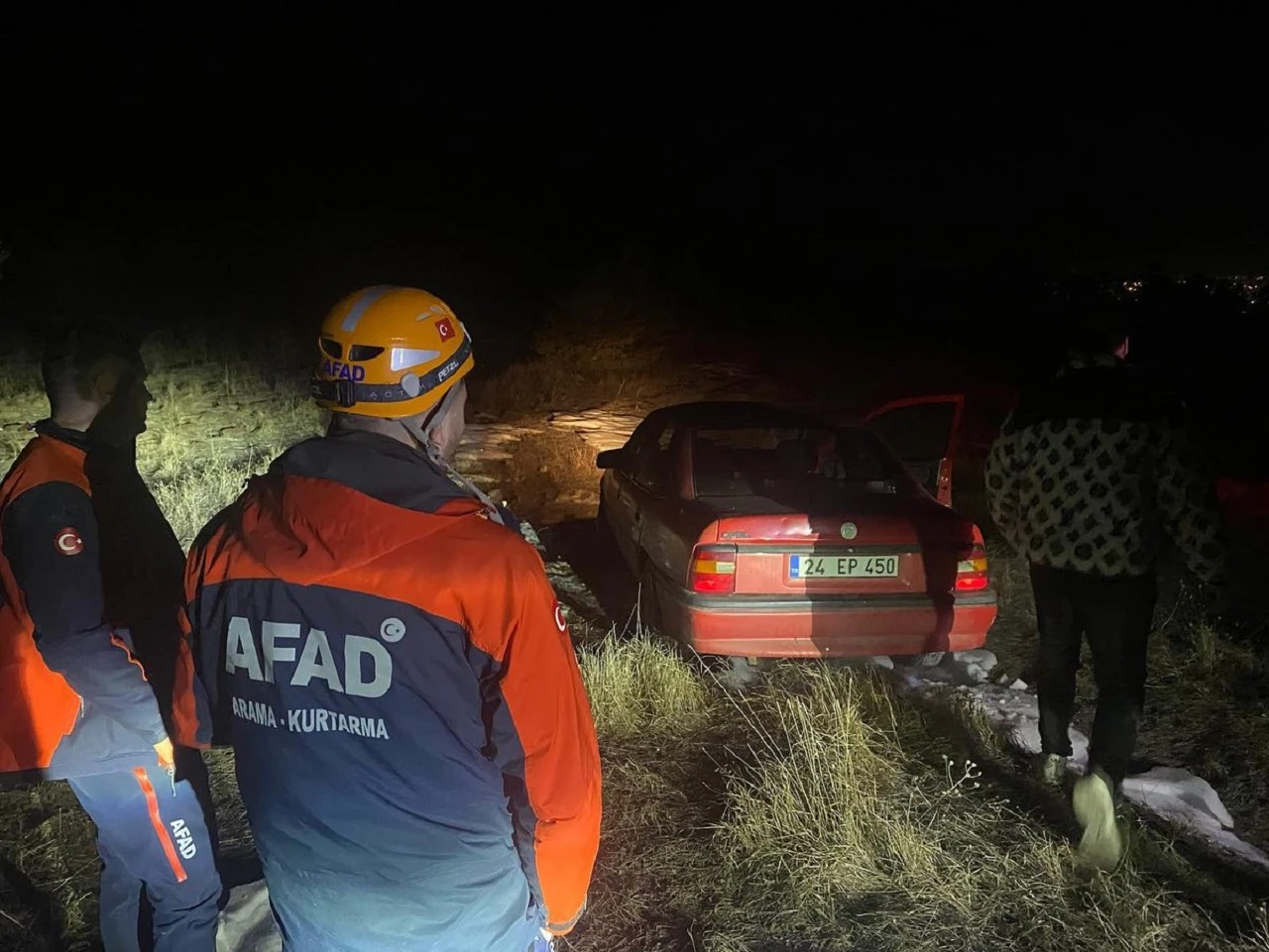 Sivas'ta Mahsur Kalan Vatandaşların İmdadına AFAD Yetişti