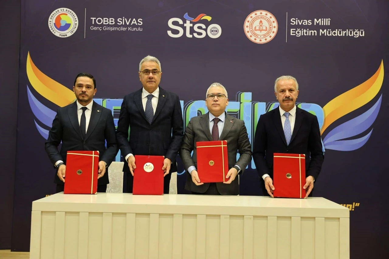 Sivas’ta Teknofikir Yarışmasına 230 Başvuru 