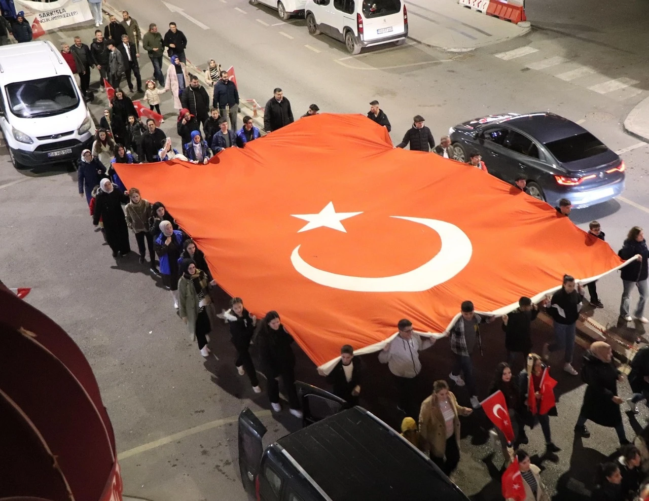 Sivas’ta Yüzlerce Vatandaş Yürüyüşte Buluştu