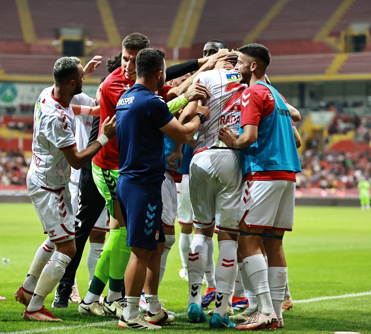 Sivasspor Ne  Kadar Kazanıyor?