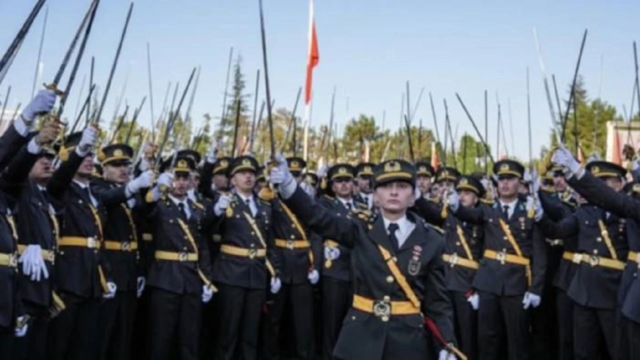 Teğmenler hakkında flaş gelişme!