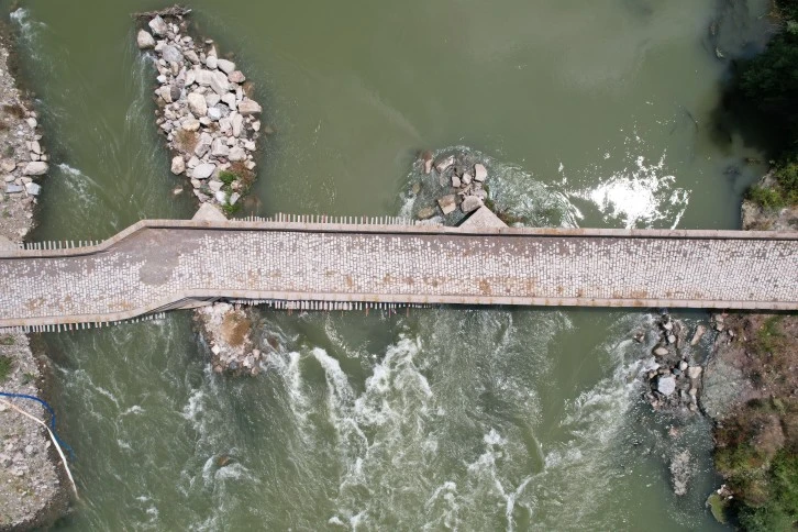 Timur Tehlikesine Karşı Tahrip Edilen Tarihi Köprü Restore Ediliyor