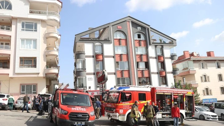 Yangında Üzücü Olay İtfaiye Eri Şehit Oldu