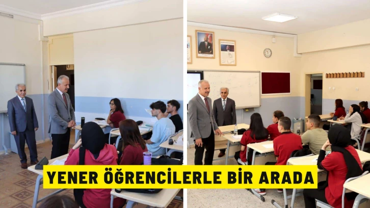 Yener Öğrencilerle Bir Arada