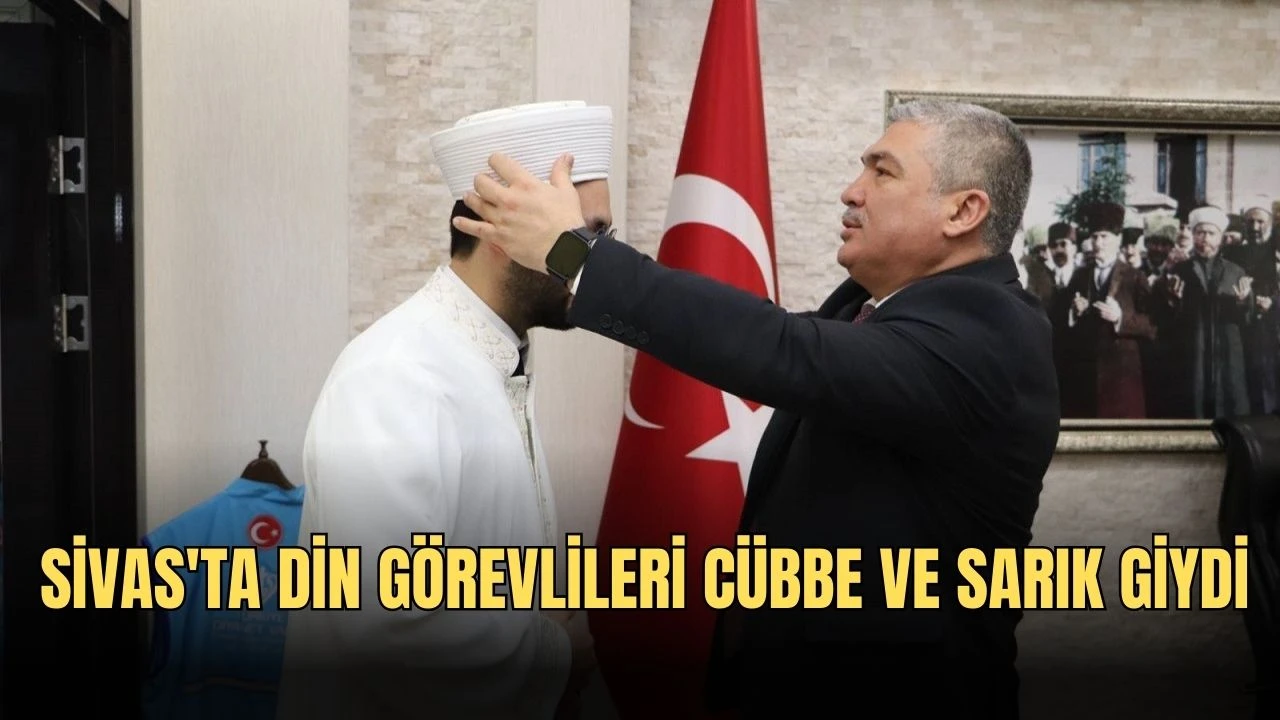 Sivas'ta Din Görevlileri Cübbe ve Sarık Giydi