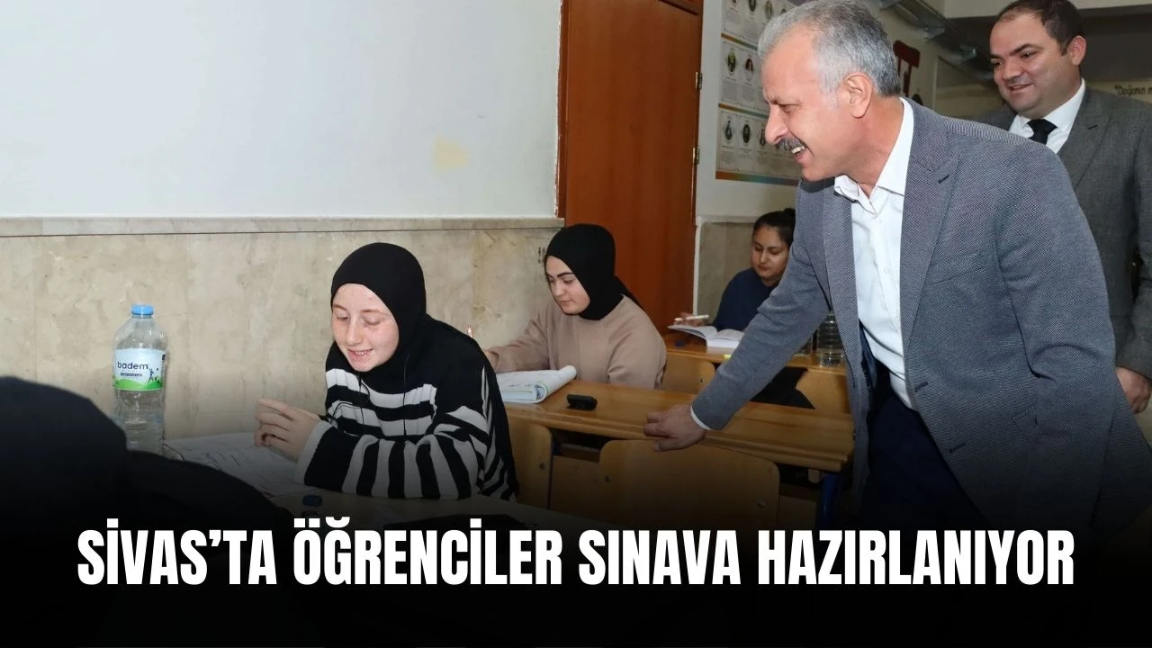 Sivas’ta Öğrenciler Sınava Hazırlanıyor