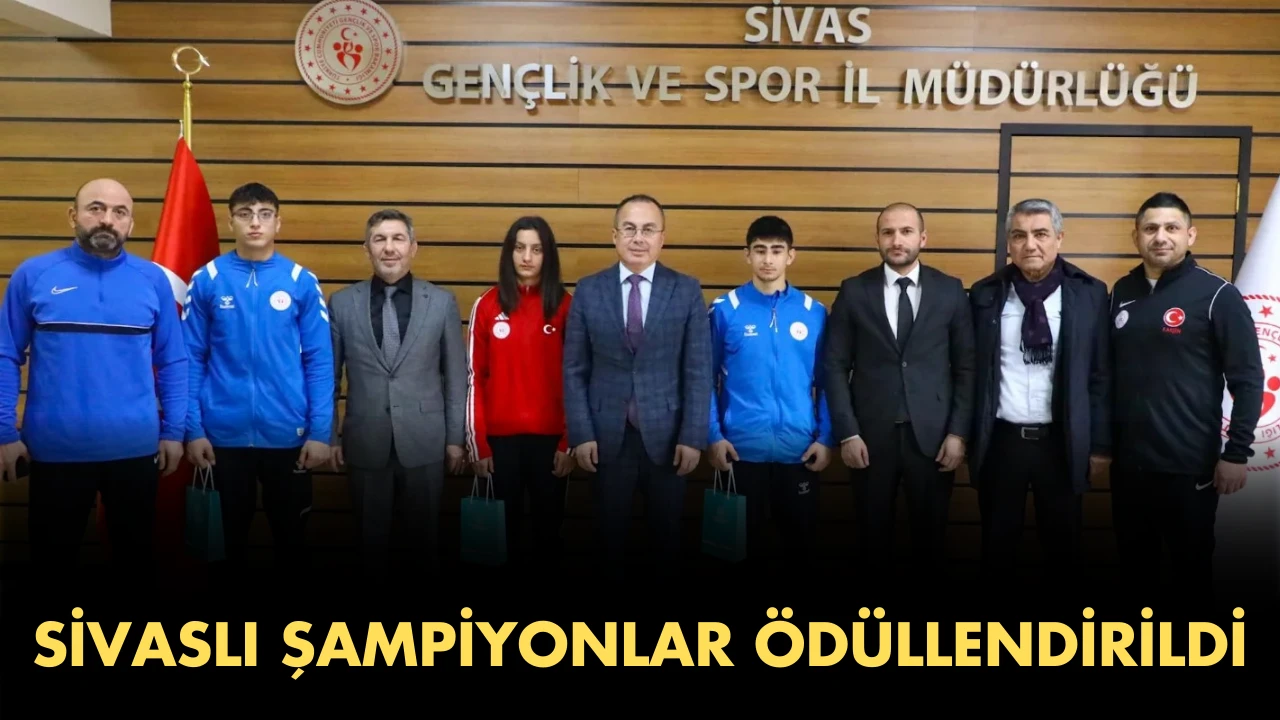 Sivaslı Şampiyonlar Ödüllendirildi