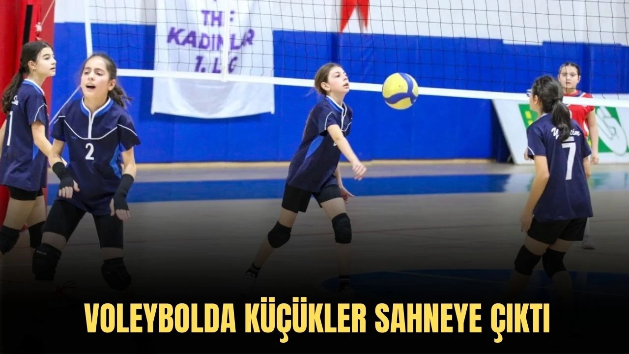 Voleybolda Küçükler Sahneye Çıktı