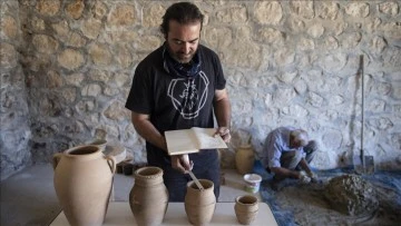 Anadolu Çömlekçiliğindeki Urartu İzlerini Araştırıyor