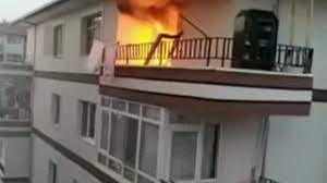 Apartman Dairesinde Çıkan Yangın Korkuttu 