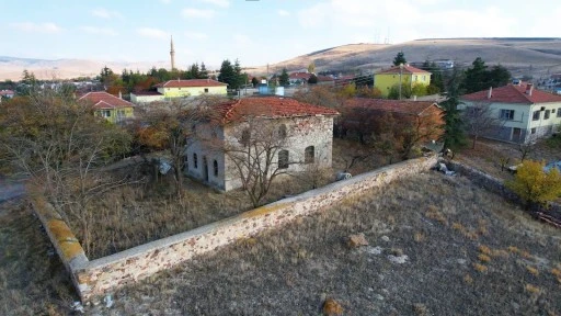 Asırlık Cami Harabe Halinde