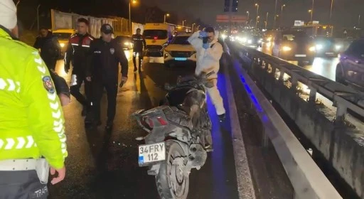 Bariyere çarpan motosikletteki polis yaşamını yitirdi