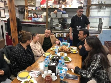 “Biz Sahip Çıkarsak Onlar Yetim Olmayacak”