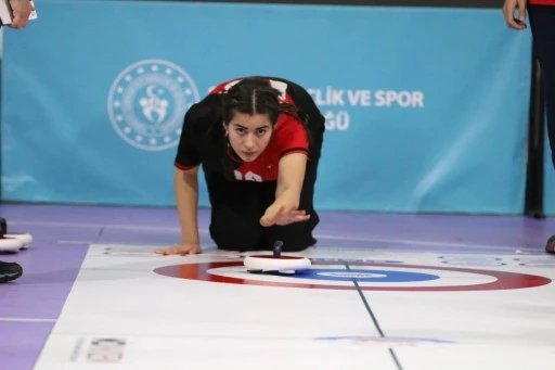 Floor Curling’de Ödülleri Sahiplerini Buldu