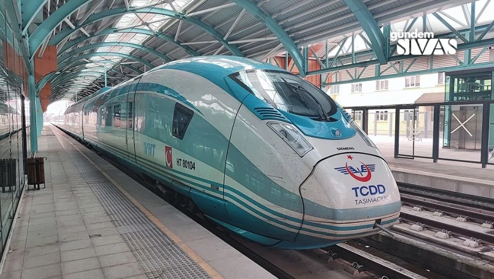 İstanbul-Ankara arasına süper hızlı tren geliyor!