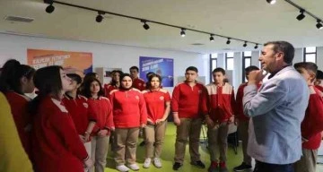 Öğrencilerden SBTÜ'ye Gezi