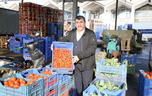 Seraları soğuk vurdu; ürün azaldı, fiyatlar arttı