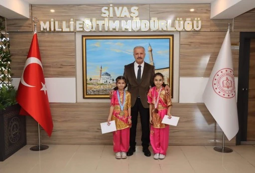 Sivas'ta Başarılı Sporcular Ödüllendirildi!