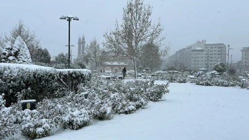 Sivas’ta Eğitime Kar Engeli