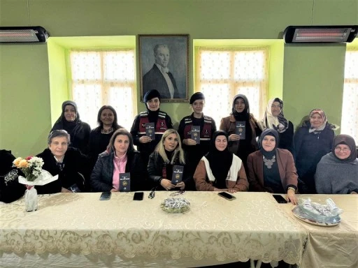 Sivas’ta Jandarma Ekipleri KADES’i Tanıttı