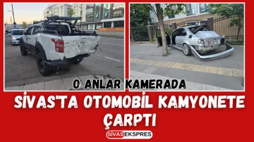 Sivas'ta Otomobil Kamyonete Çarptı