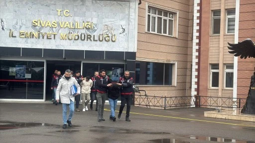 Sivas'ta Terör Örgütü Adıyla Dolandırıcılık