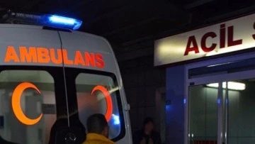 Sivas'ta Traktör Devrildi: 1 Ölü, 3 Yaralı