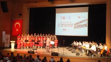 Sivas'ta Türk Müziği Korosu Konser Verdi 