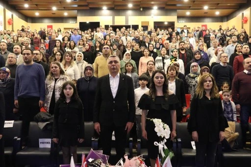 Sivas’ta Veli Ve Öğretmenlerden Özel Konser