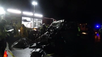 Sivas-Tokat Yolundaki Kazada 5 Kişi Öldü