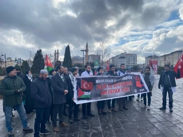 Sivaslılar Teröre ve Soykırıma Lanet Yürüyüşü